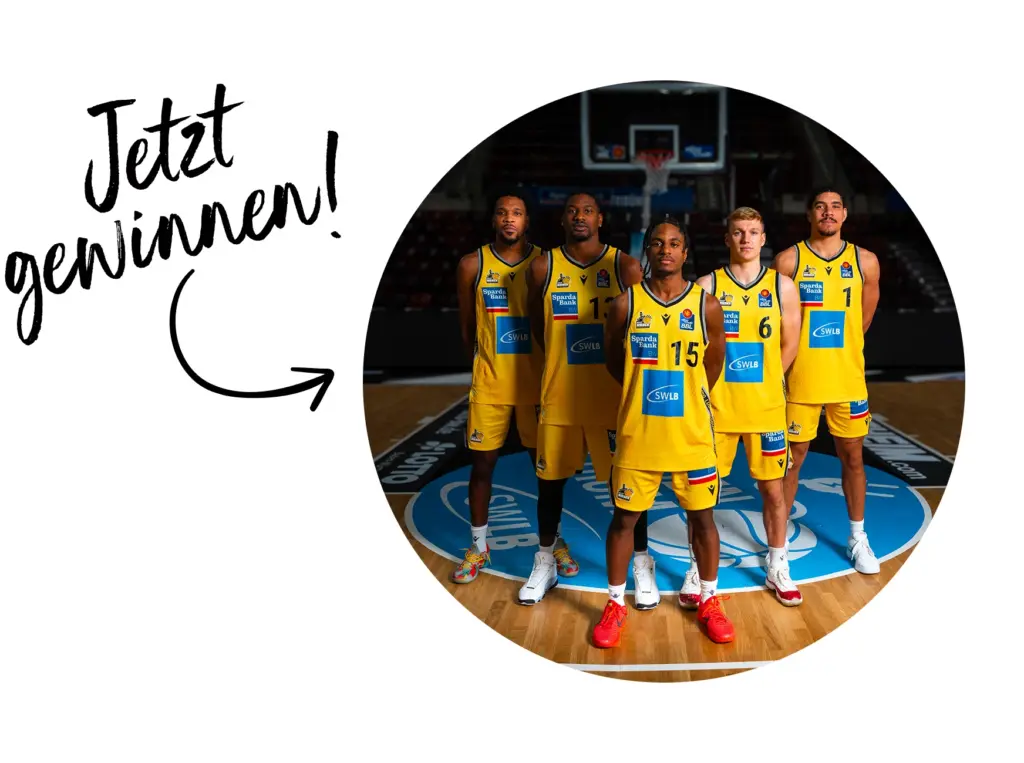Zu sehen ist das Team der MHP Riesen mit dem Text "Jetzt gewinnen!" daneben.